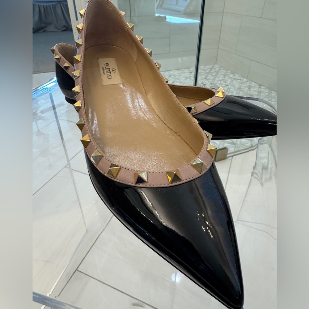 Pristine Valentino Rockstud Flat - image 2